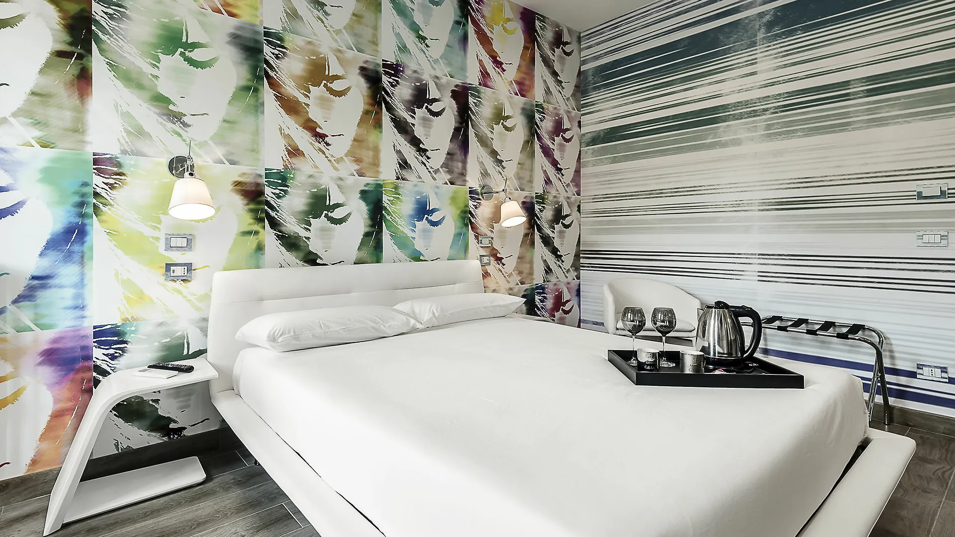 Eleganti Suite In Piazzale Lagosta 밀라노 게스트하우스