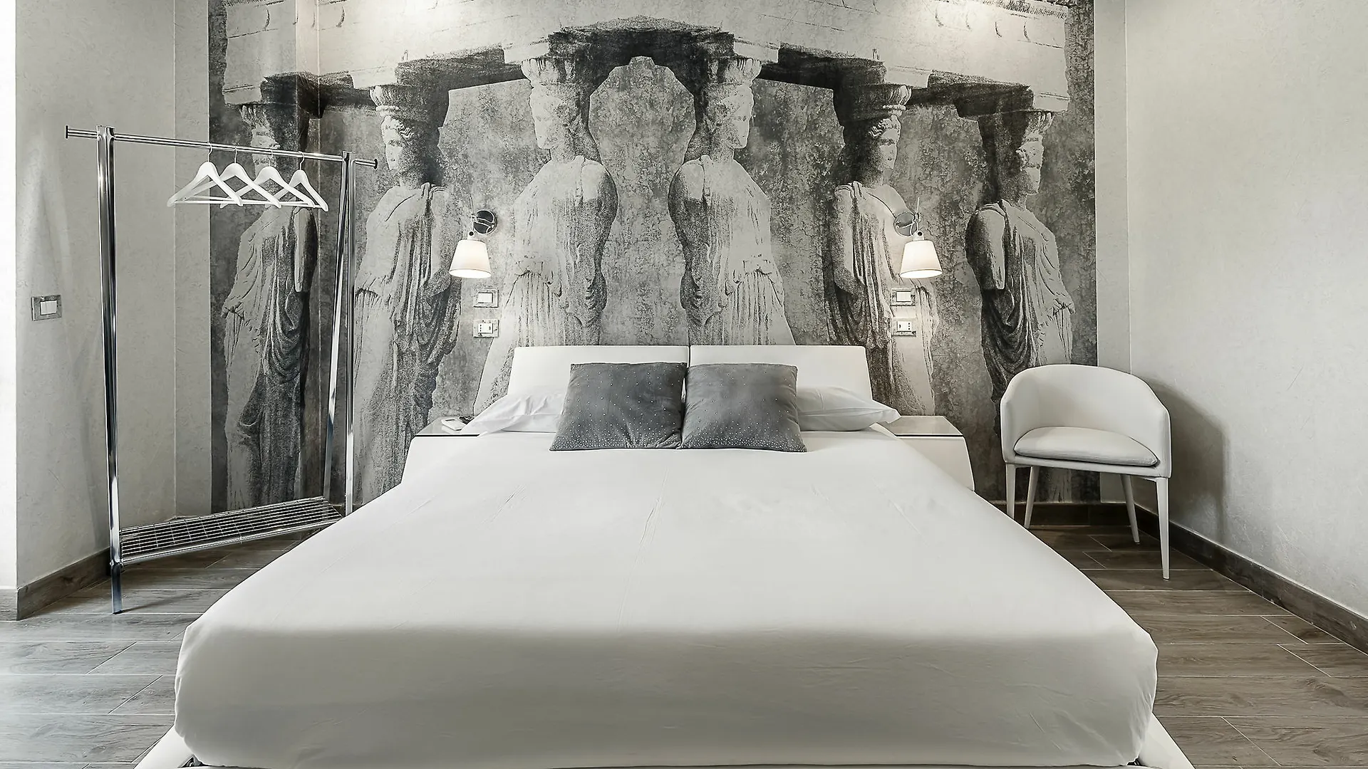 Gasthuis Eleganti Suite In Piazzale Lagosta Milaan